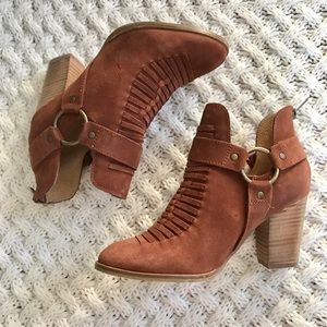 Seychelles Impossible Western Bootie Cognac